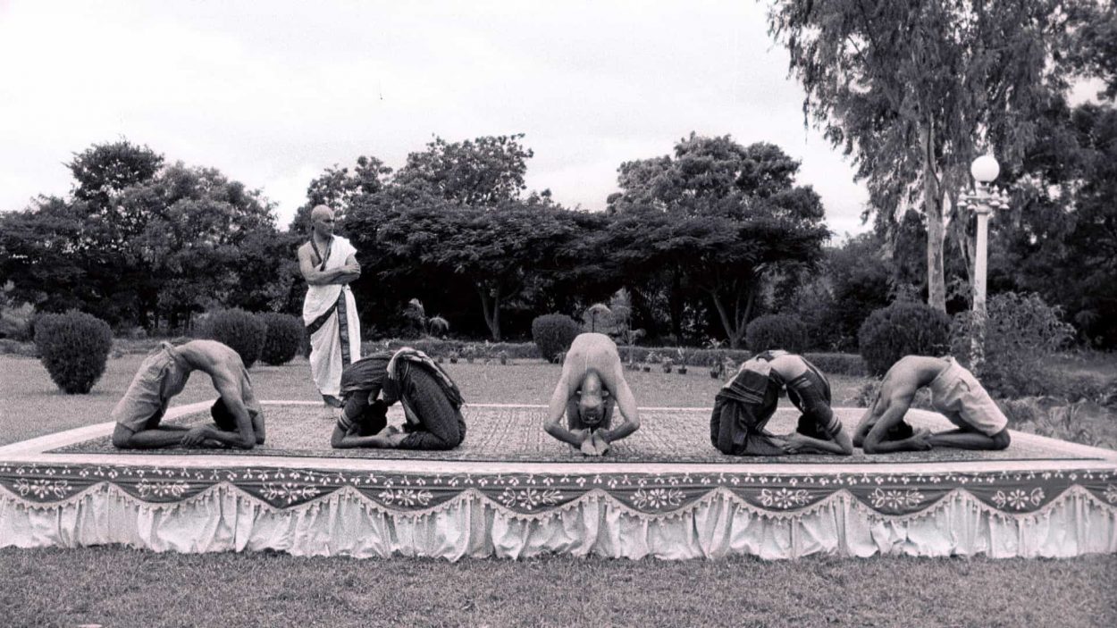 Yoga Movie Night: Der atmende Gott