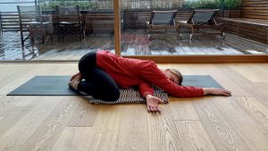 Yin Yoga 9 – Zeit und Raum für Stille