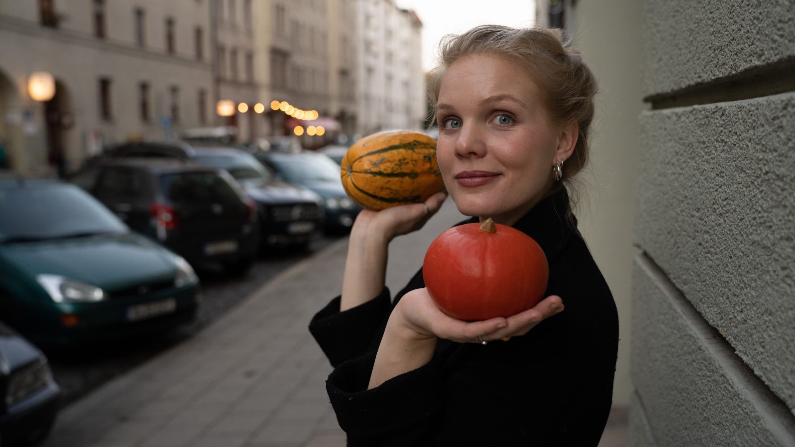 Leonie kocht Kürbis