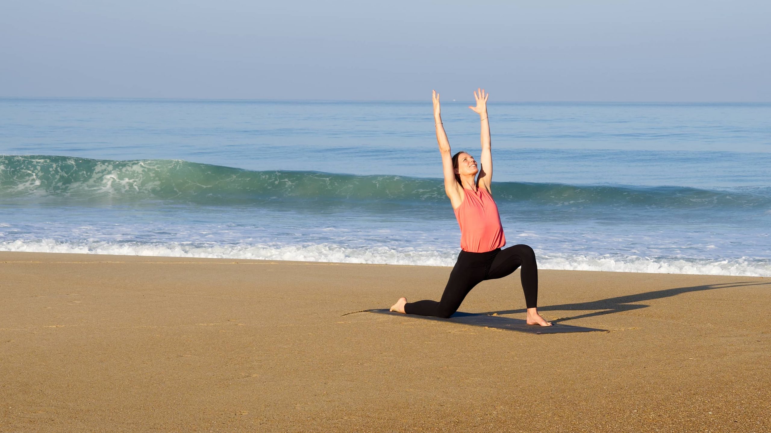YOGAMOUR 173: Bärbel am Strand