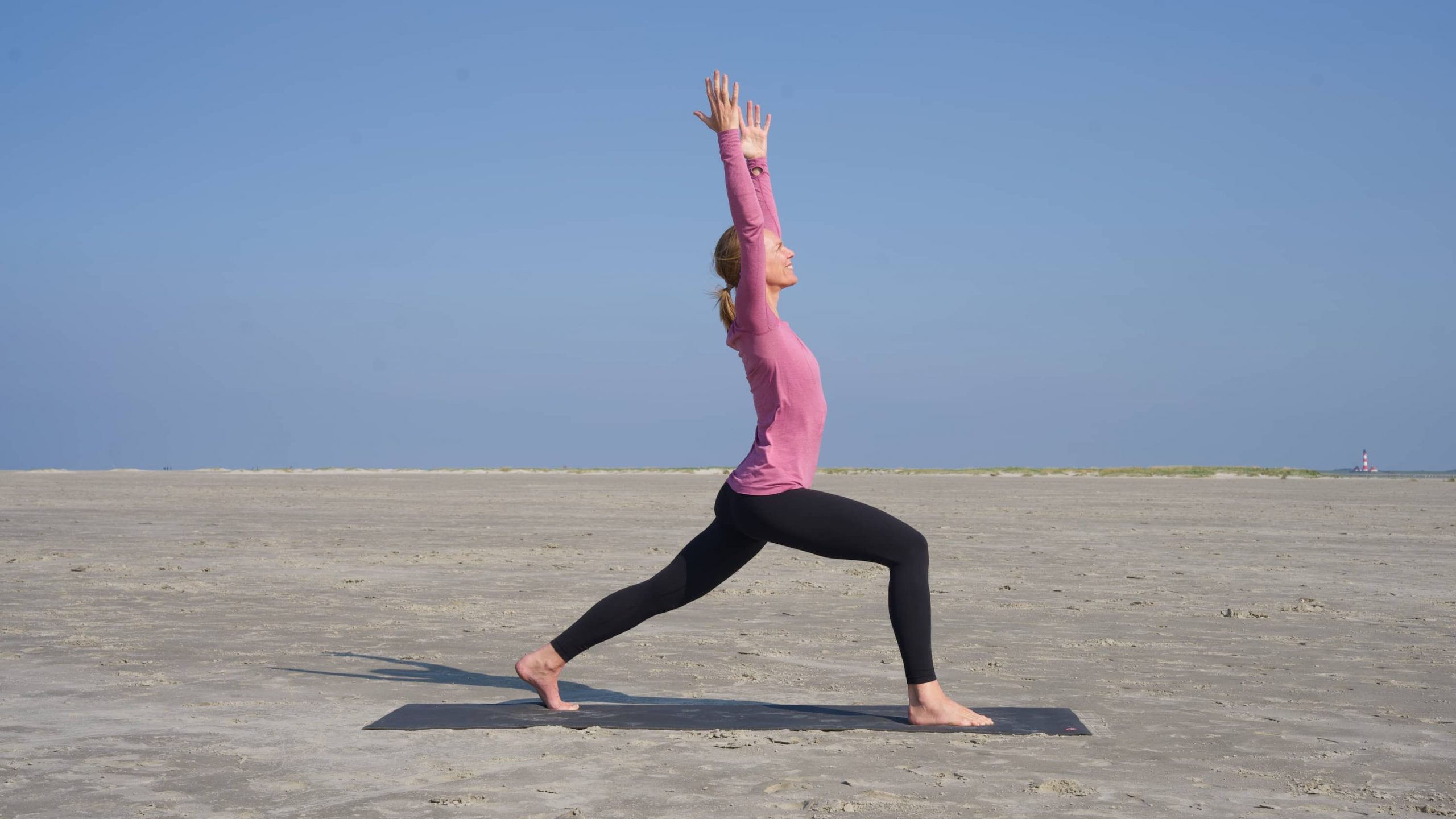 Bärbel bem Krieger 2. YOGAMOUR 189: Less is more 2