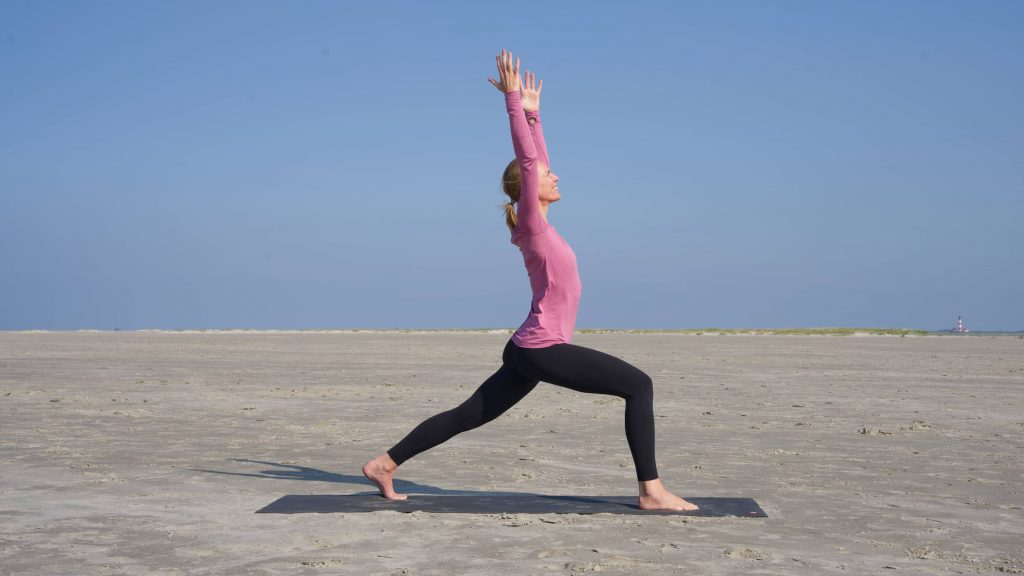 Bärbel bem Krieger 2. YOGAMOUR 189: Less is more 2