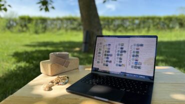 YOGAMOUR-Wochenpläne für Juni 2026
